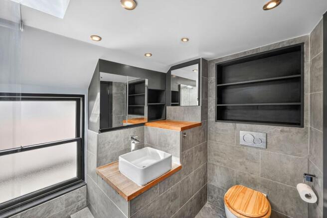 Bathroom, Angle 1