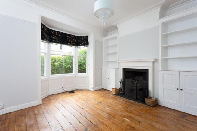 3 bed Detached to rent Image 4