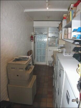 Store/rear office