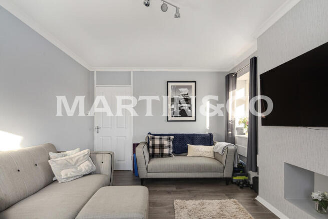 Audley Court, South Woodford photo 4