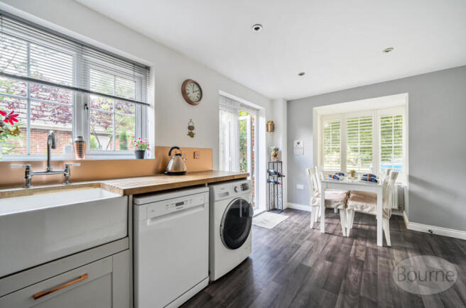 d2a36bb8-7d2a-47c...