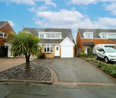 25, Kenswick Drive, Halesowen B63 4QZ