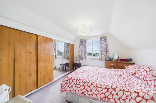 2 bed Detached for sale Image 7