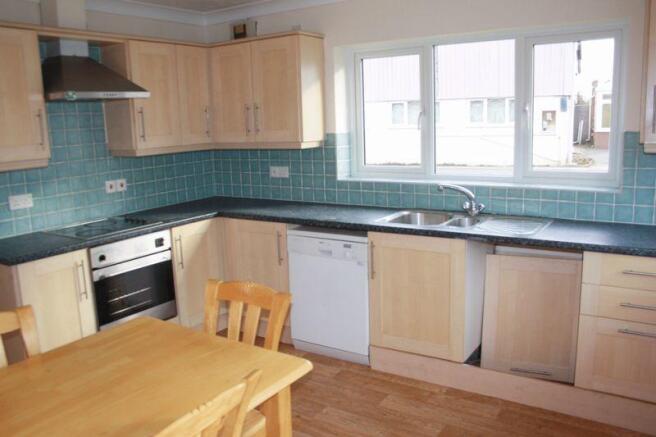 Kitchen/breakf...