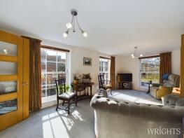 16, Peel Court, College Way, Welwyn Garden City AL8 6DG