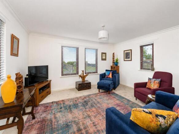 3 Westcroft Cottages Carmylie-4.JPG