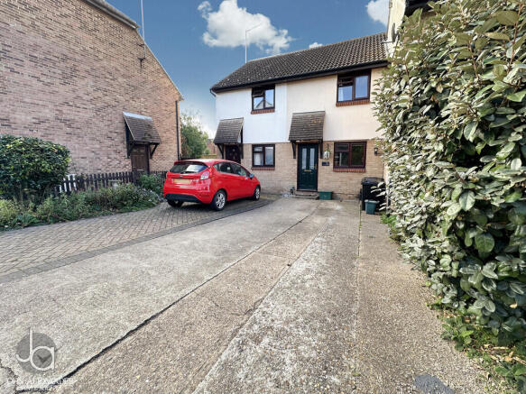 2-bed terraced on Tabor Road, Colchester, £230,000