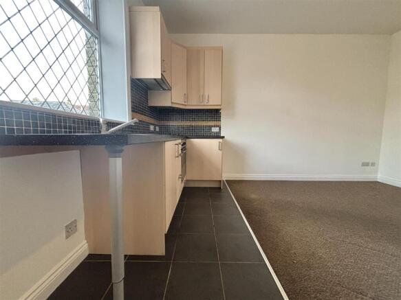 1 bed Terraced for sale Image 9