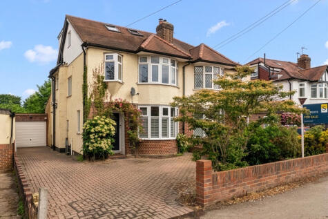 Eastworth Road, Chertsey, Surrey, KT16