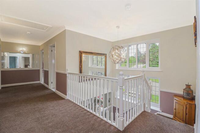 FIRST FLOOR LANDING