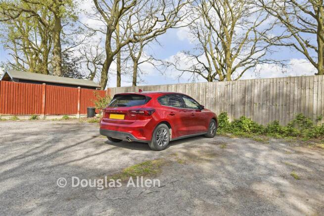 Driveway/Parking
