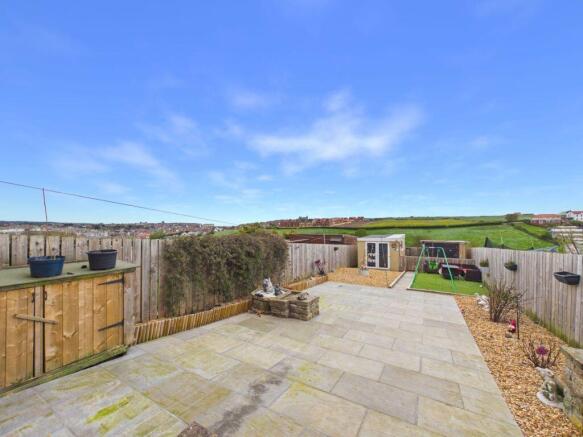 3 bed Terraced for sale Image 10