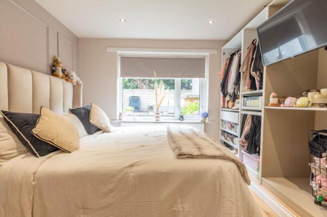 2 bed Semi-Detached for sale Image 9