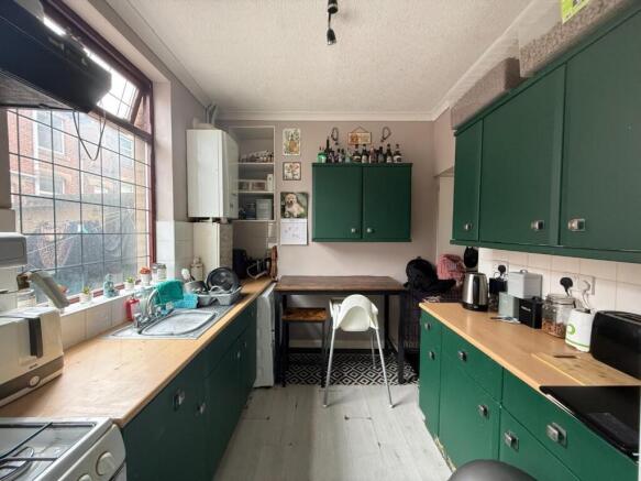 2 bed Terraced for sale Image 4