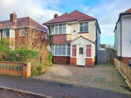 142, Salisbury Road, Southampton SO40 3LQ