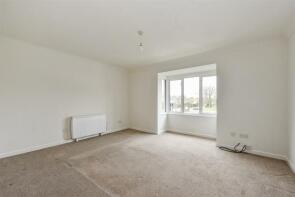 10, The Laurels, Charlton Road SP10 3LQ