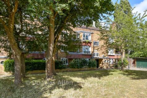 Beechwood Drive, Woodford Green, Essex