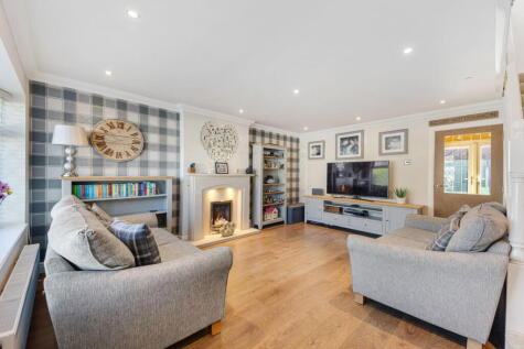 Pennine Grove, Leigh, WN7 5HU