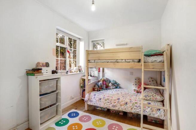 2nd bedroom