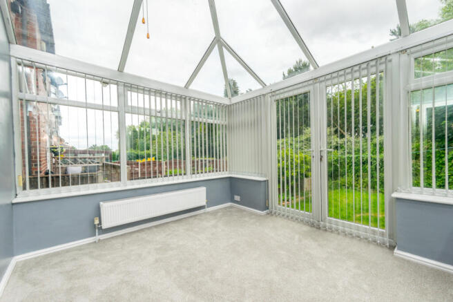 3 bed Semi-Detached to rent Image 12