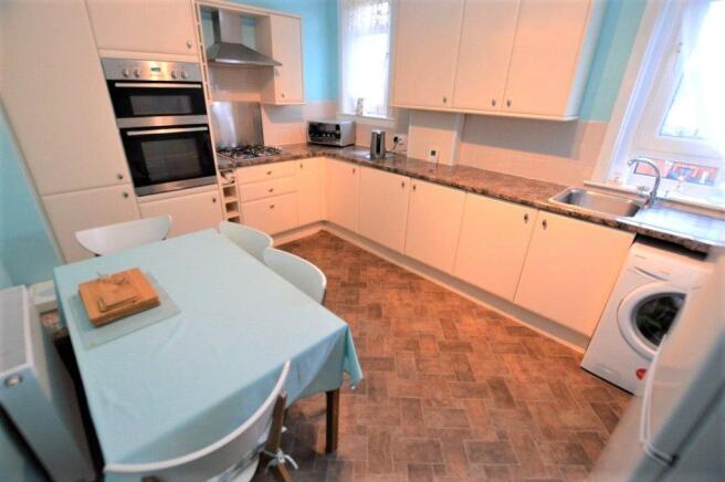 Kitchen / Dining