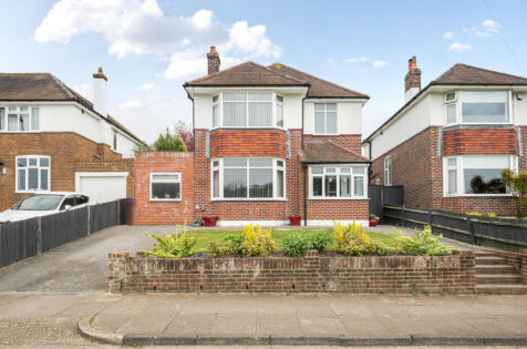 Maytree Avenue, Findon Valley, Worthing, West Sussex, BN14