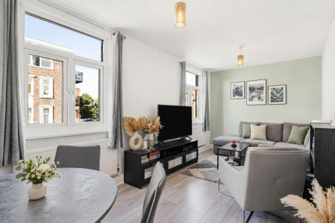 Uxbridge Road, West Ealing, W13
