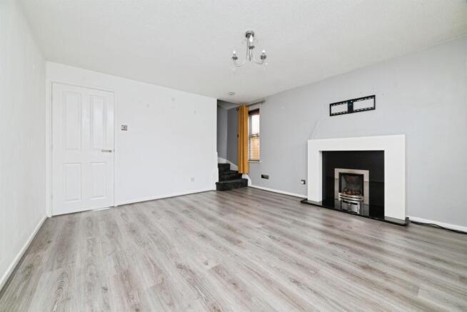 2 bed Semi-Detached for sale Image 5
