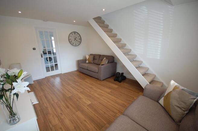Lounge 3