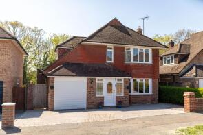 99, Blount Avenue, East Grinstead RH19 1JN