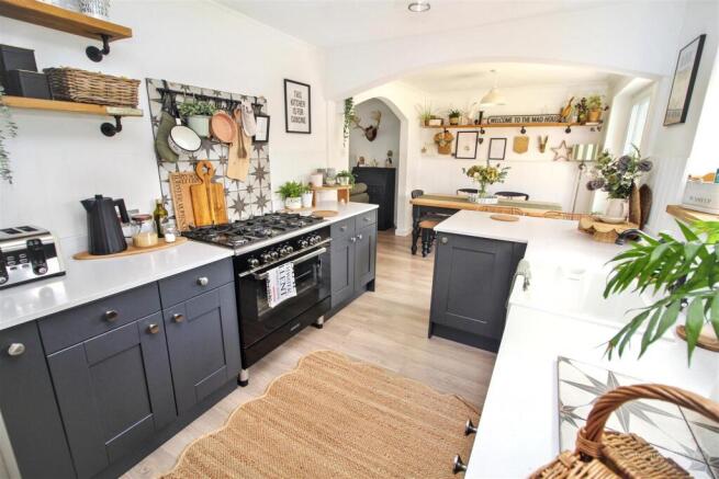 Kitchen/Dining Room