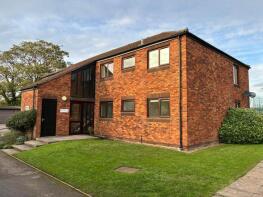 21, Stanway Close, Taunton TA2 6NJ