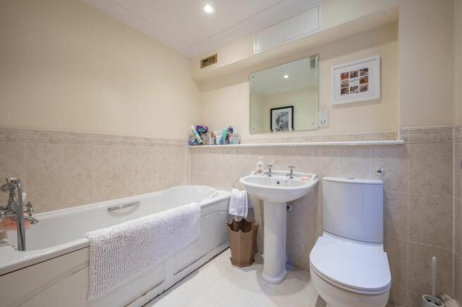 En-suite Bathroom