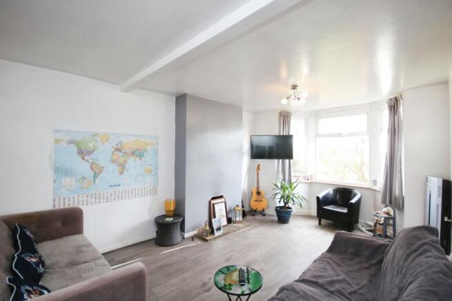 Ad81f78c-Living 20Room 202.JPG