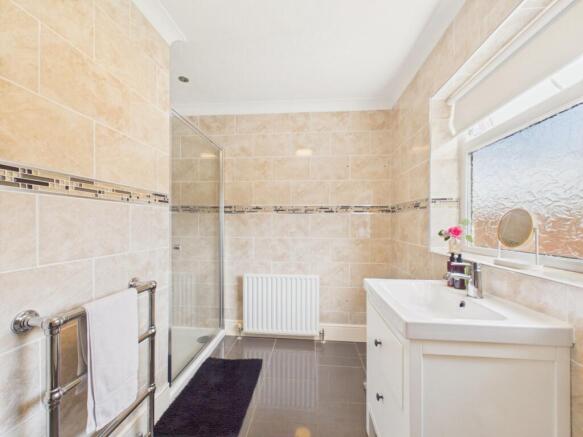 3 bed End of Terrace for sale Image 4