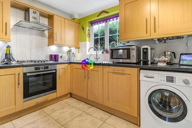 3 bed Detached for sale Image 11