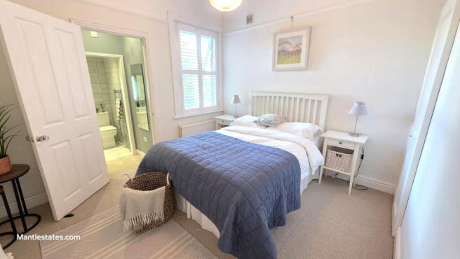 REAR BEDROOM