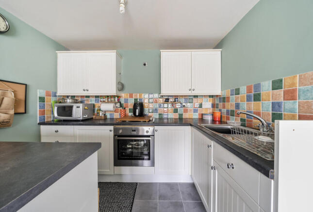 1333135-10-688c80...