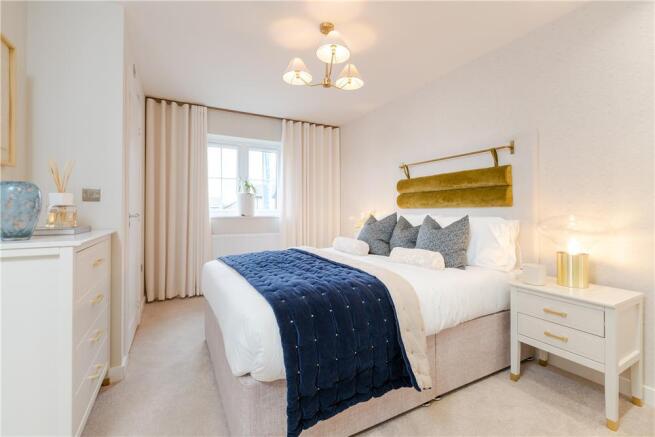 4 bed Detached for sale Image 8