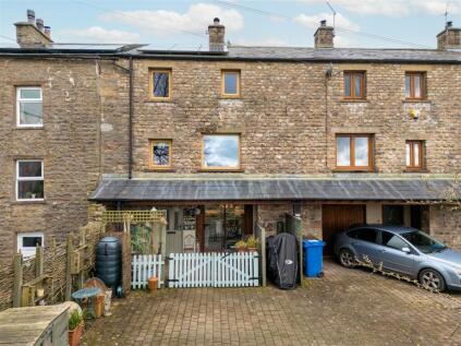 4 Gale Green Barn, Westhouse, Ingleton.