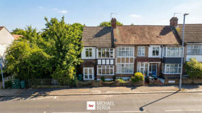 129, Winchester Road, London E4 9JN
