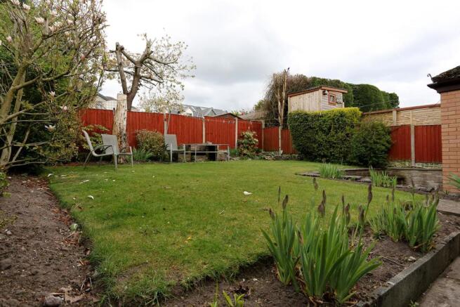038 Garden.JPG
