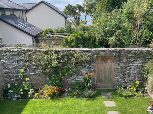 walled garden