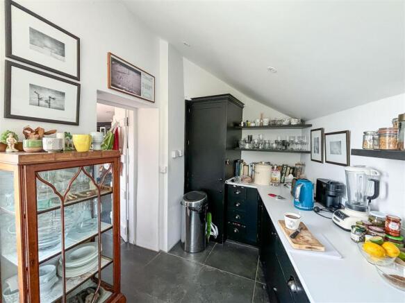 Inner Kitchen4.jpg