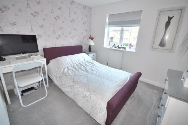 BEDROOM 2