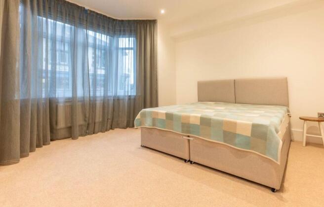 2 bed Apartment for sale Image 4