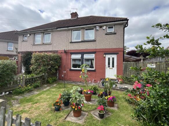 3 bed Semi-Detached for sale in bradford
