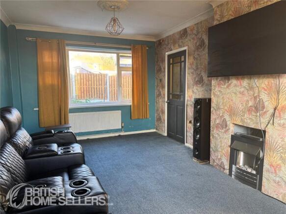 2 bed Semi-Detached for sale Image 6