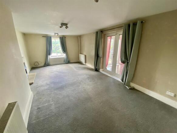 Bramleys Estate Agents - Huddersfield Road - Mirfi