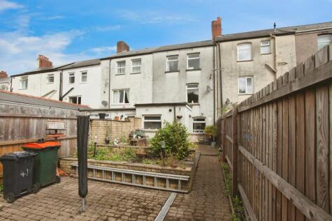 Cefn Road, Rogerstone, Newport